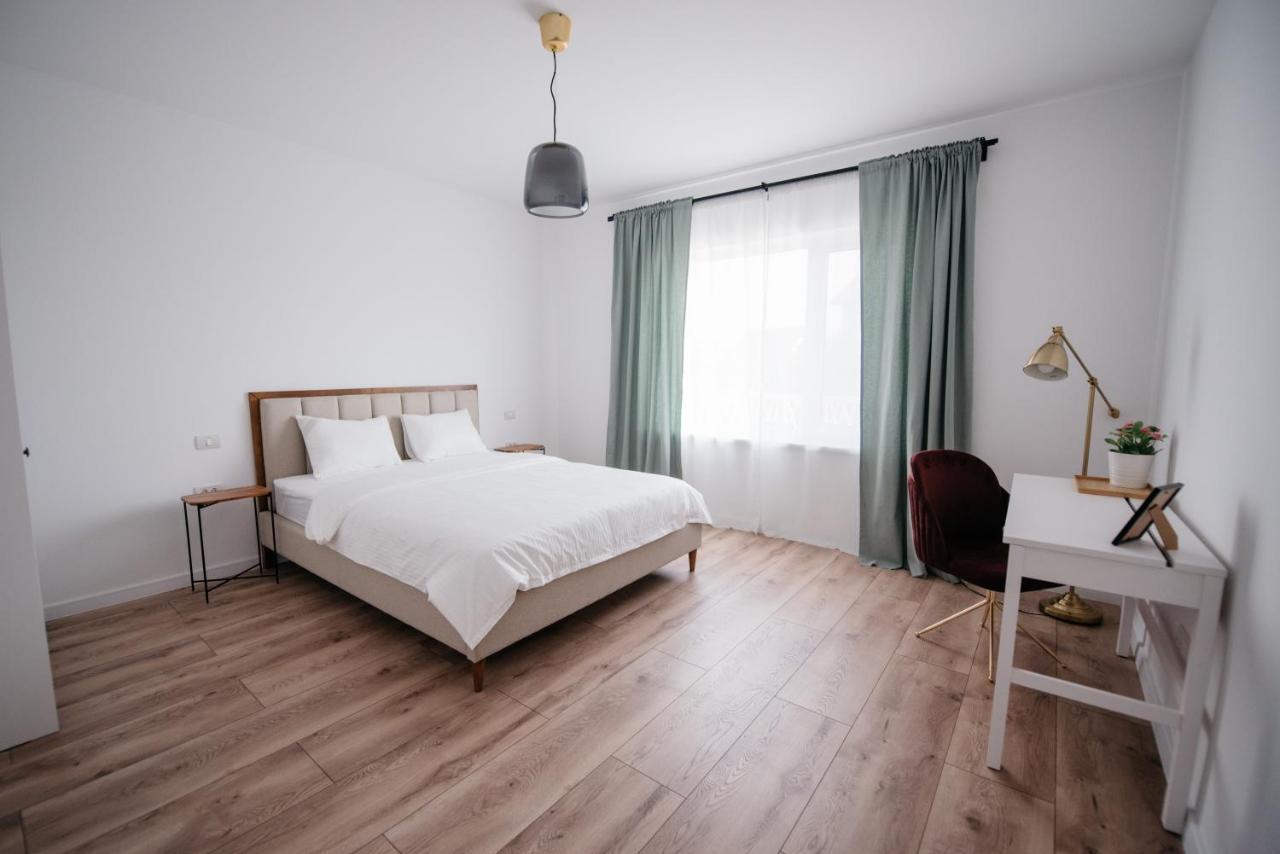 Nuez Apartments Dumbravita  Eksteriør billede