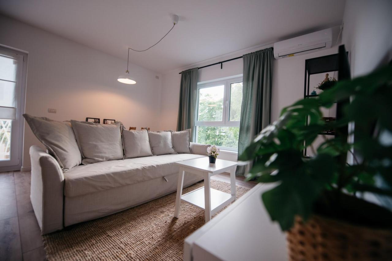 Nuez Apartments Dumbravita  Eksteriør billede